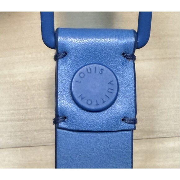 Louis Vuitton Women’s Leather Belt Blue Adjustable Hook Front 31”-34” - Picture 5 of 16